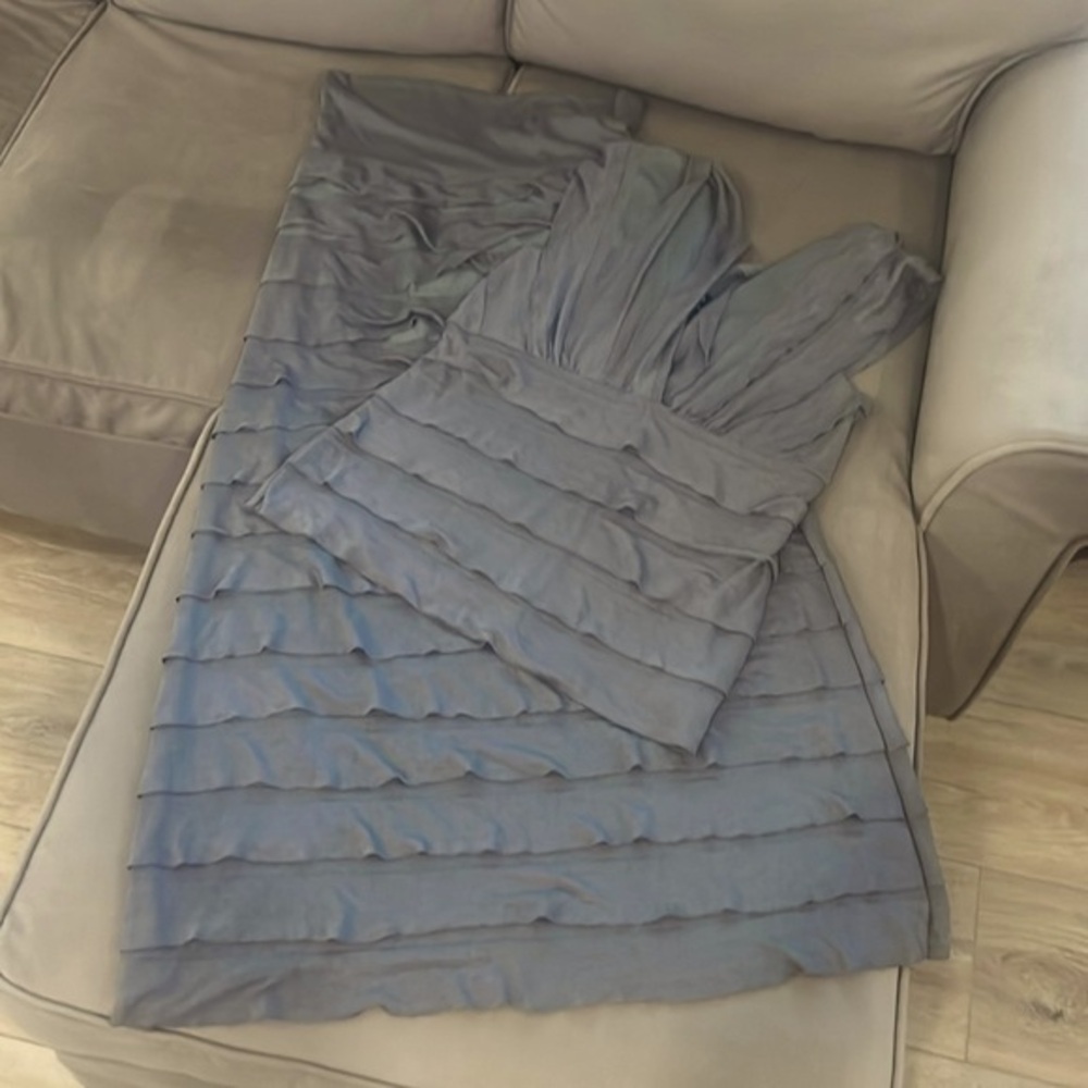 Max Edition Gray Ruffled Shirt and Skirt